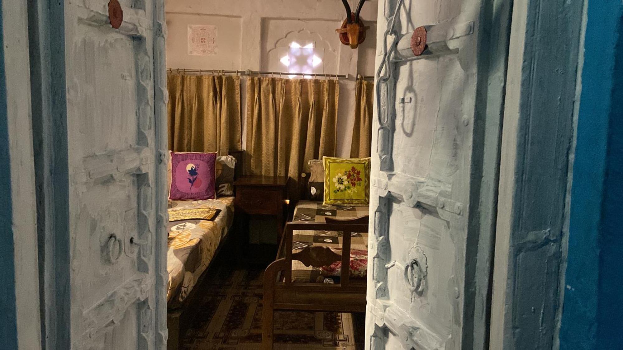 Bob Hostel Jodhpur  Rum bild